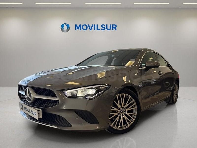 Usado Mercedes CLA200 150 CV (110 kW) 2022 Gris / plata Berlina