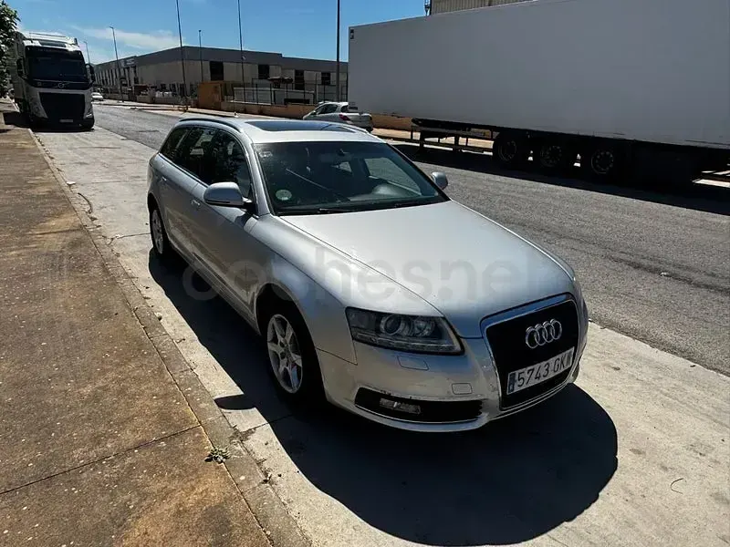Usado Audi A6 170 CV (125 kW) 2009 Gris / plata Familiar