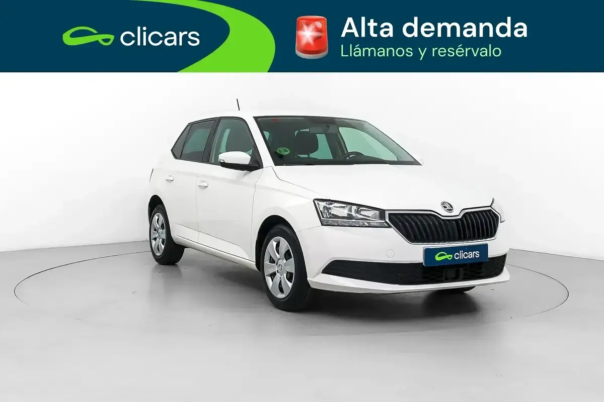 Usado Skoda Fabia Ambition 75 CV (55 kW) 2019 Blanco Utilitario