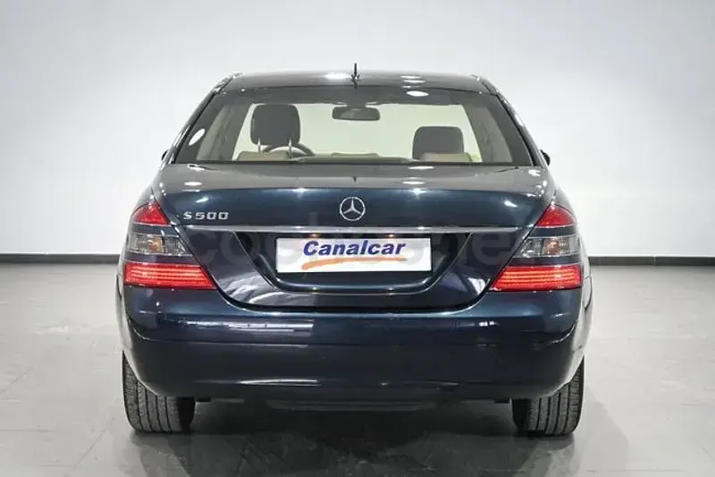 Usado Mercedes S500 388 CV (285 kW) 2006 Negro Berlina