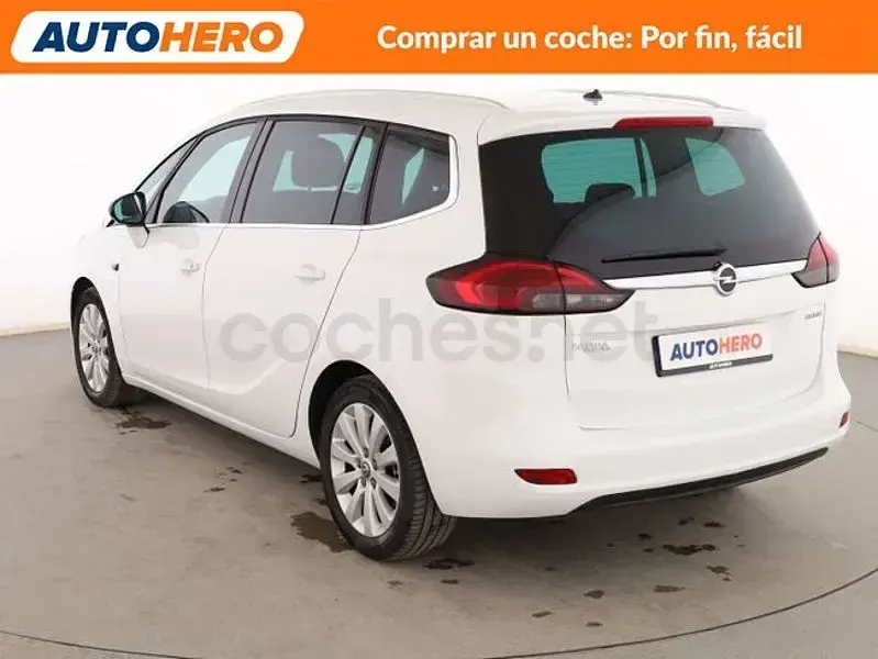 Usado Opel Zafira Tourer Selective 140 CV (102 kW) 2014 Blanco Monovolumen