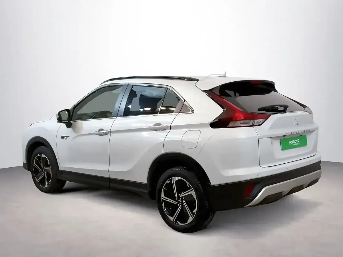 Usado Mitsubishi Eclipse Cross 188 CV (138 kW) 2022 Blanco SUV