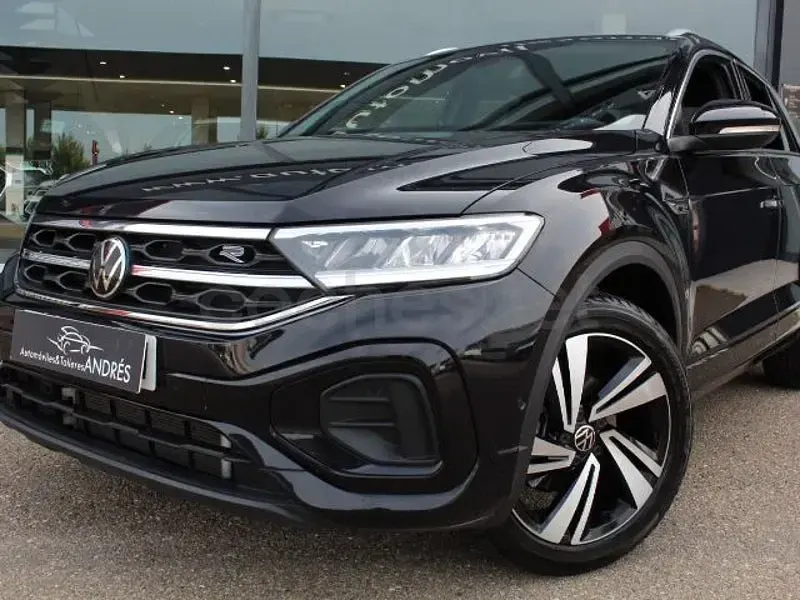 Usado VW T-Roc R-line 150 CV (110 kW) 2023 Negro SUV
