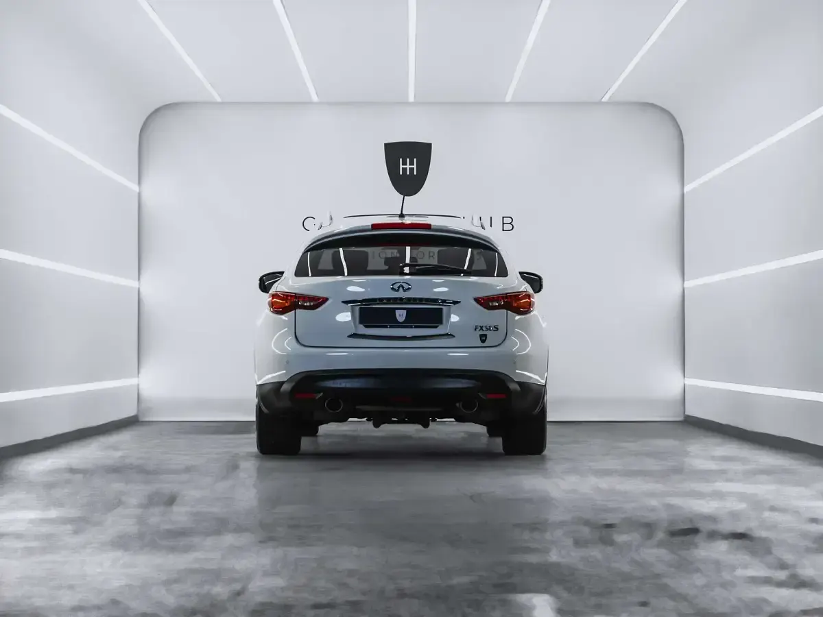 Usado Infiniti Fx50 Premium 390 CV (286 kW) 2013 Blanco SUV
