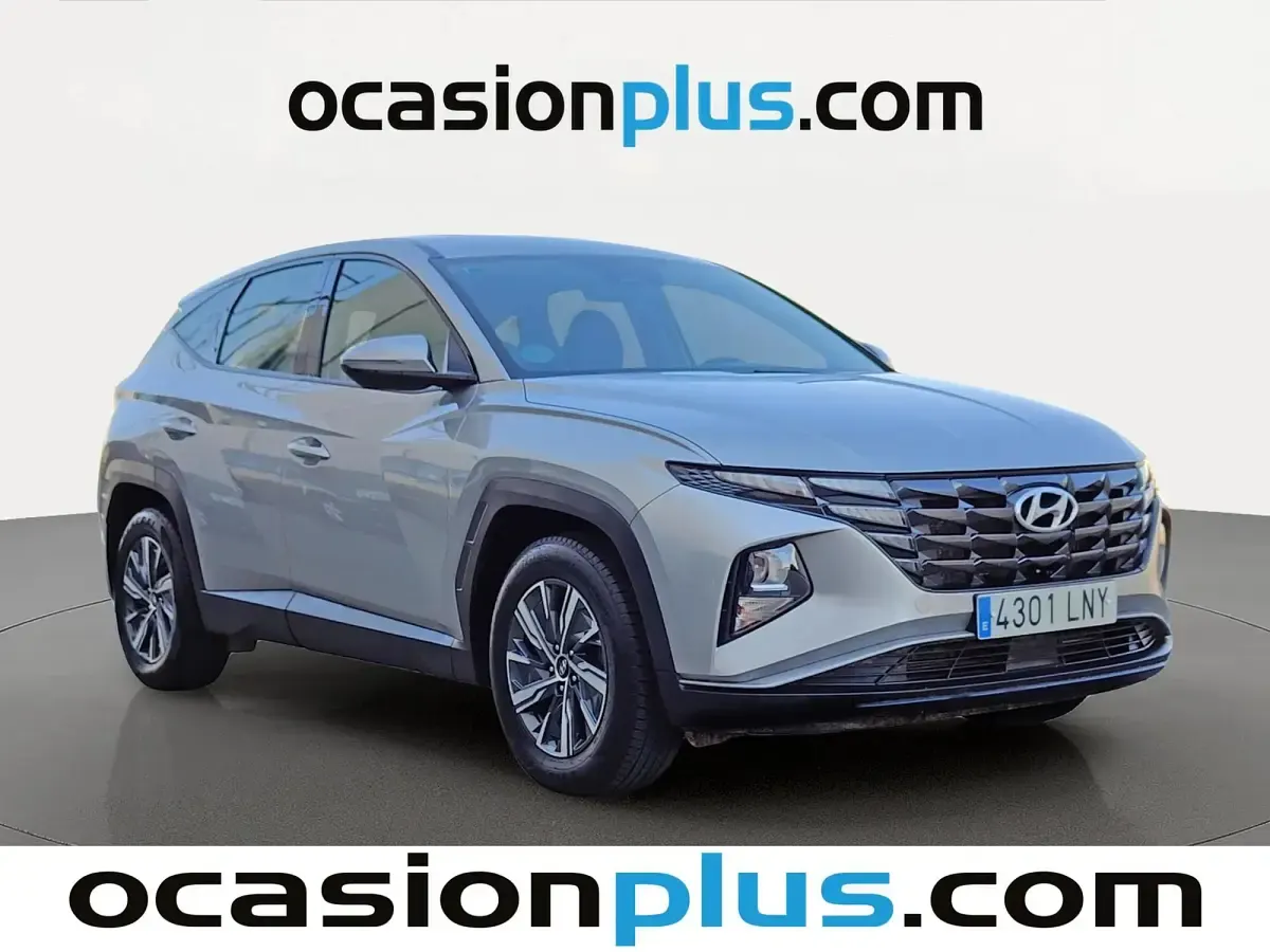 Usado Hyundai Tucson 150 CV (110 kW) 2021 Gris plata SUV