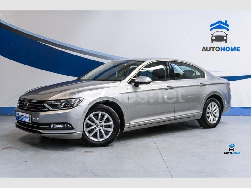 Blanco Usado 2017 VW Passat Advance Berlina | 12.490 € (Caro) - Imagen 1/4