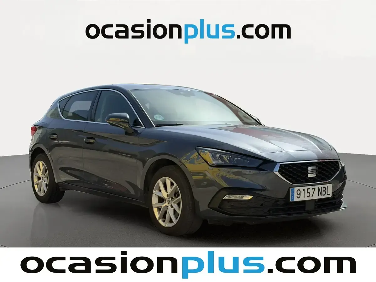 Usado Seat Leon Style 116 CV (85 kW) 2025 Gris
