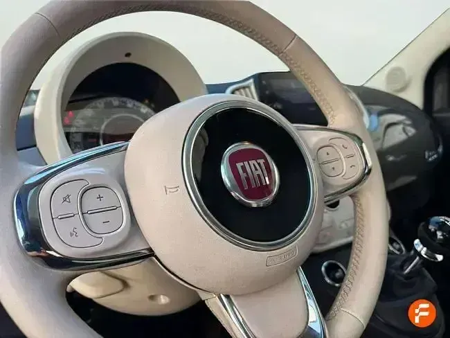 Usado Fiat 500 Dolcevita 70 CV (51 kW) 2023 Gris Utilitario