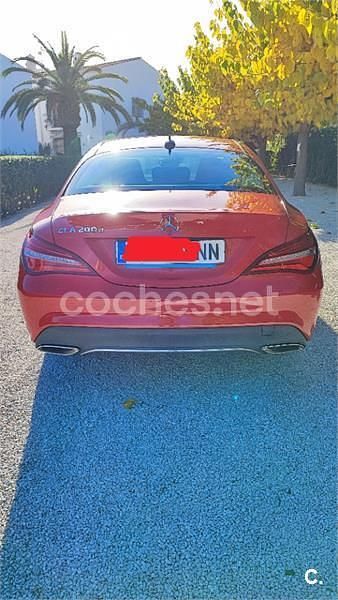 Usado Mercedes CLA200 136 CV (100 kW) 2018 Rojo Berlina