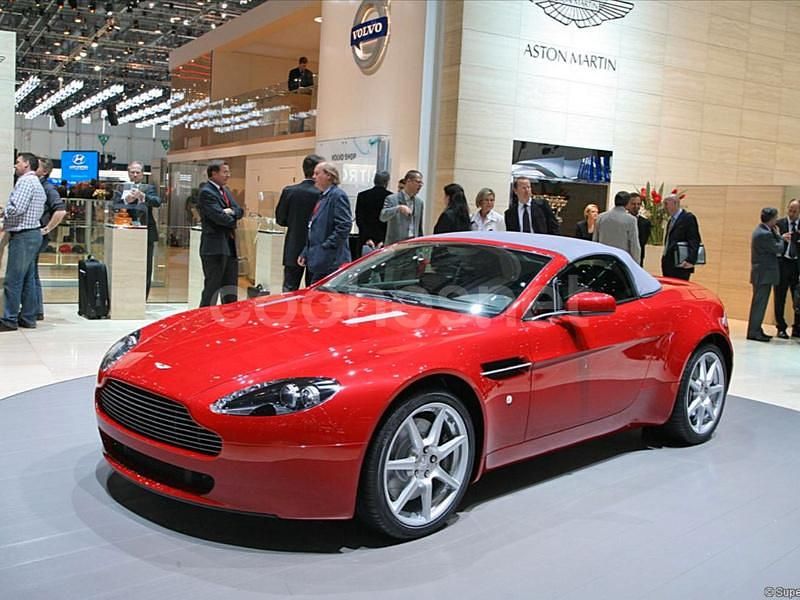 Usado Aston Martin Vantage 380 CV (279 kW) 2007 Granate Coupe