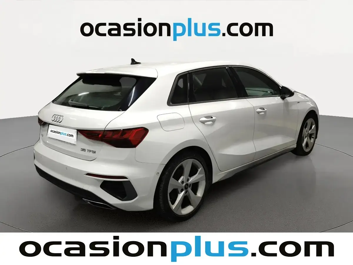 Usado Audi A3 S-Line 150 CV (110 kW) 2023 Blanco Berlina
