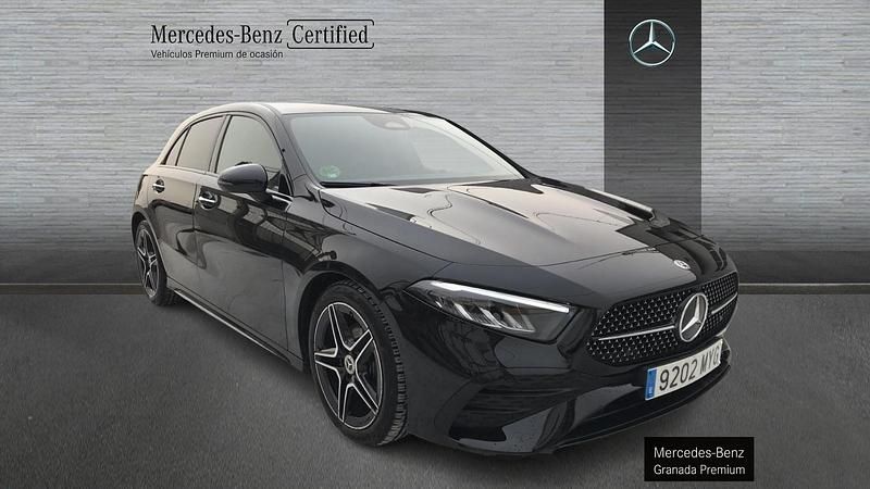 Usado Mercedes A200 150 CV (110 kW) 2025 Negro Berlina