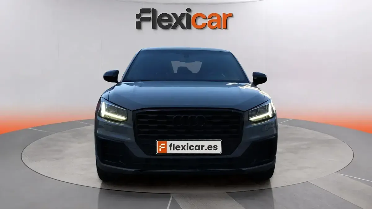 Usado Audi Q2 Advanced 116 CV (85 kW) 2019 Gris SUV