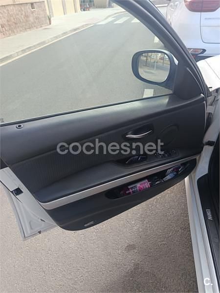 Usado BMW 320 177 CV (130 kW) 2009 Blanco Berlina