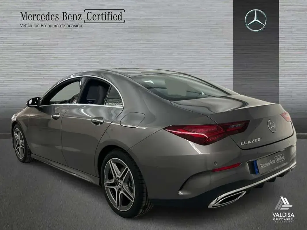 Usado Mercedes CLA200 163 CV (119 kW) 2026 Berlina
