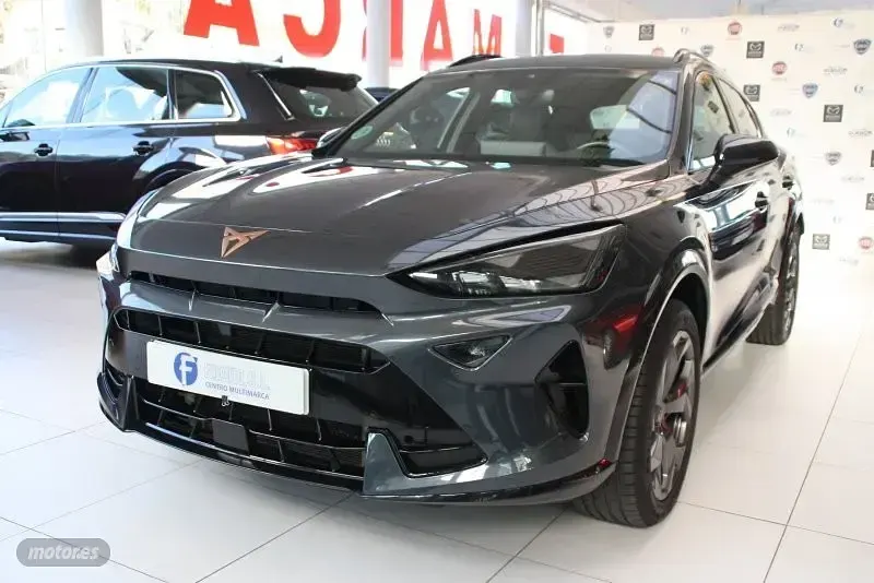 Usado Cupra Formentor 150 CV (110 kW) 2025 Gris SUV