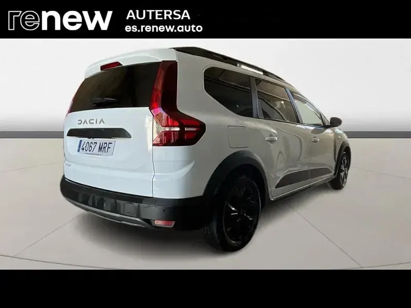 Usado Dacia Jogger Extreme 110 CV (80 kW) 2024 Blanco Monovolumen