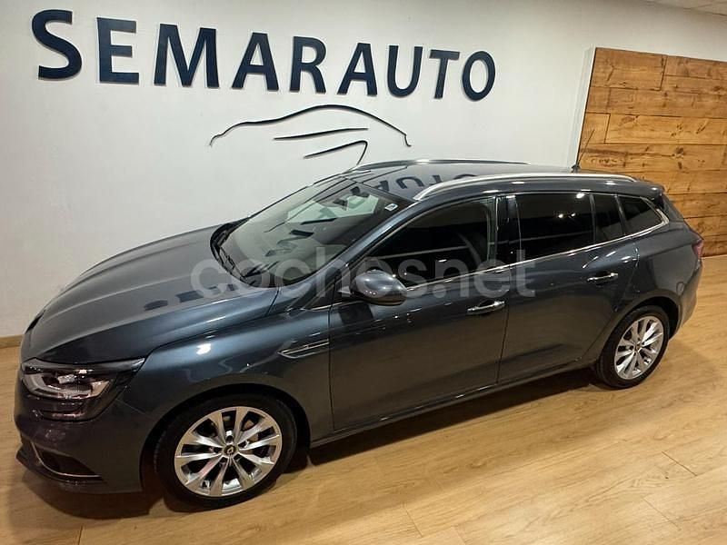 Gris / plata Usado 2020 Renault Mégane GrandTour Zen Familiar | 16.290 € (Precio justo) - Imagen 1/4