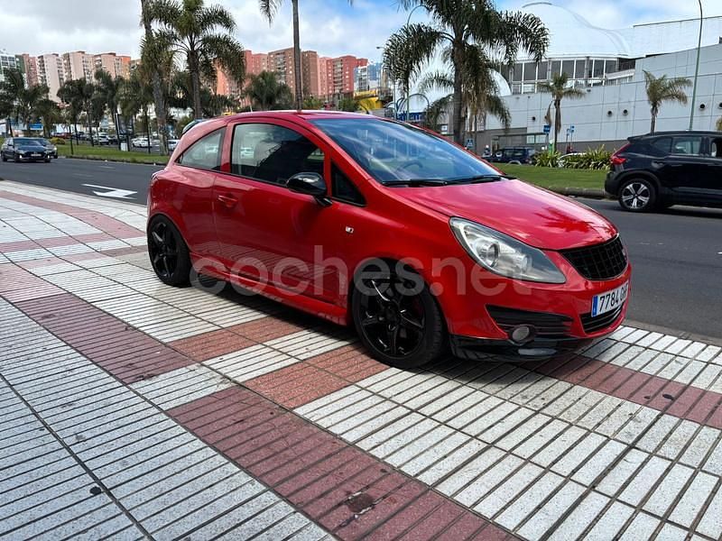 Usado Opel Corsa 150 CV (110 kW) 2010 Rojo Berlina