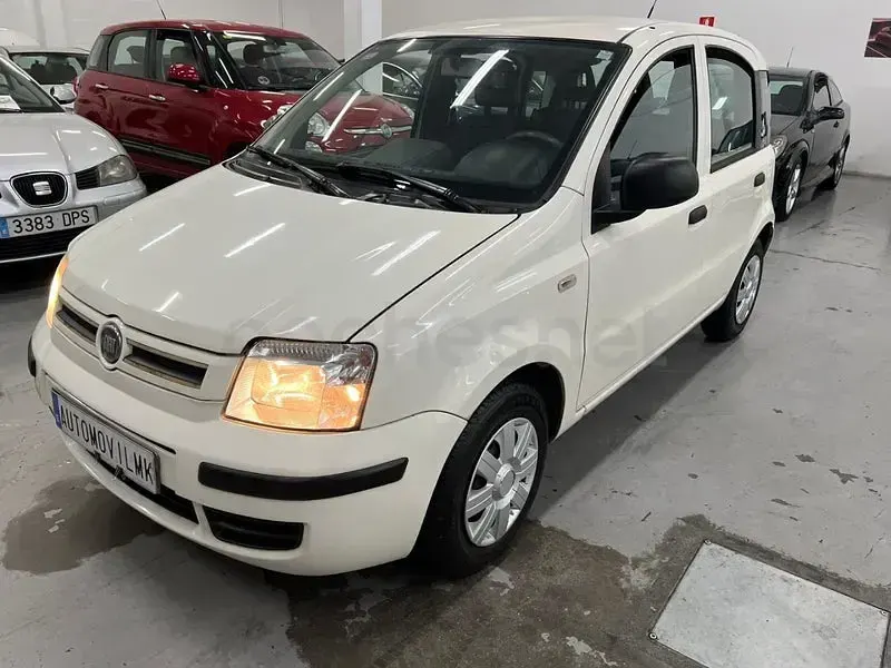 Usado Fiat Panda Dynamic 69 CV (50 kW) 2010 Blanco Utilitario