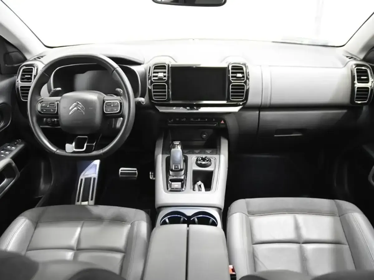 Usado Citroën C5 Aircross Shine 130 CV (95 kW) 2020 Blanco SUV