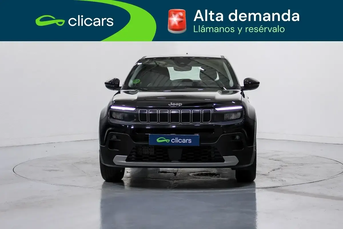 Usado Jeep Avenger Altitude 100 CV (73 kW) 2025 Negro SUV