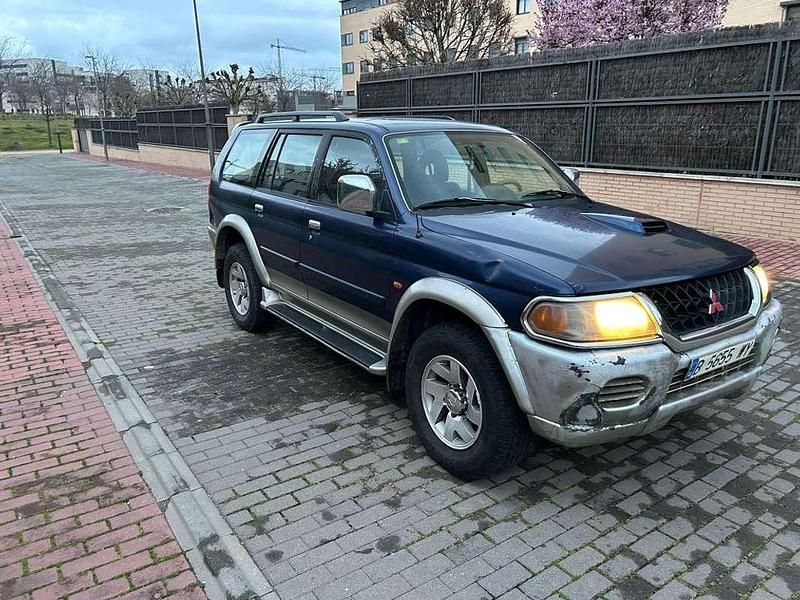 Usado Mitsubishi Montero 99 CV (72 kW) 2000 Azul SUV