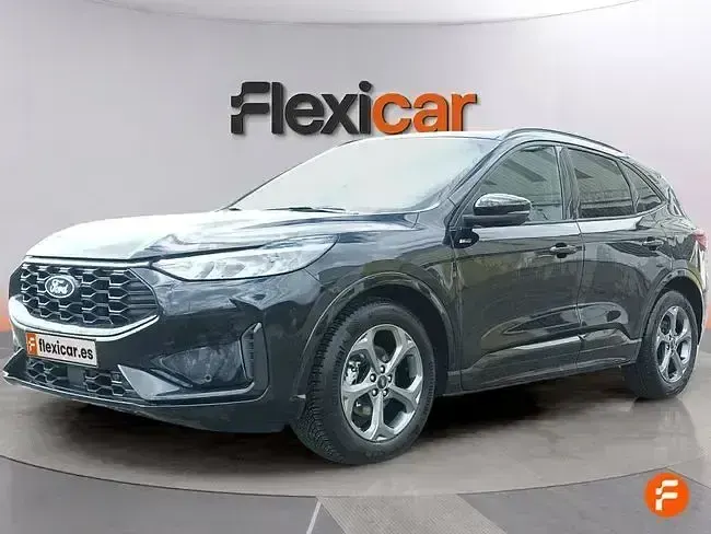 Usado Ford Kuga ST-Line 150 CV (110 kW) 2025 Negro SUV