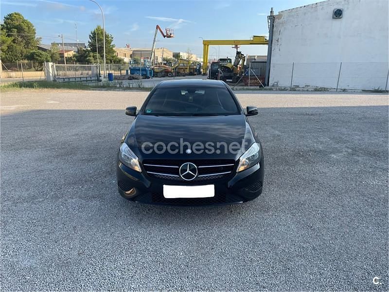 Negro Usado 2013 Mercedes A180 Style Berlina | 13.990 € (Precio justo) - Imagen 1/4
