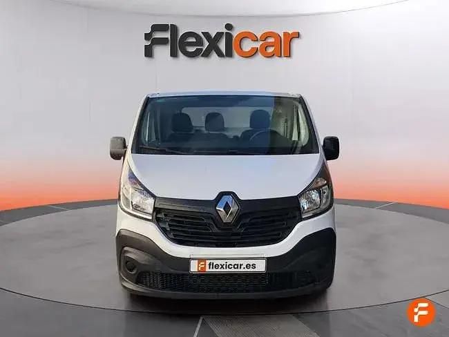 Begagnad Renault Trafic 95 HK (69 kW) 2018 Vit Minibuss