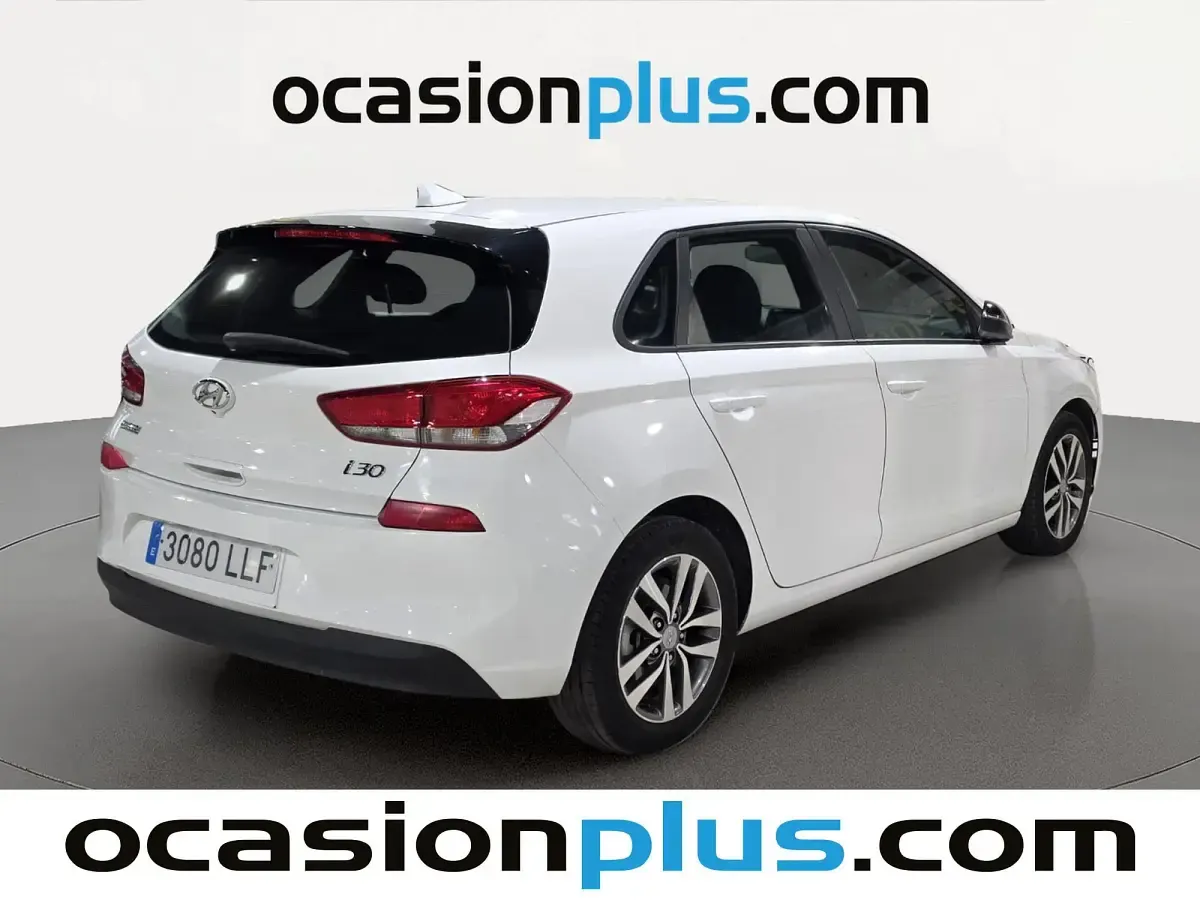 Usado Hyundai i30 95 CV (69 kW) 2020 Blanco Utilitario