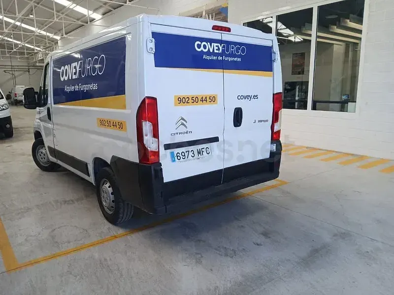 Usado Iveco Daily 96 CV (70 kW) 2023 Blanco Pickup/Camioneta