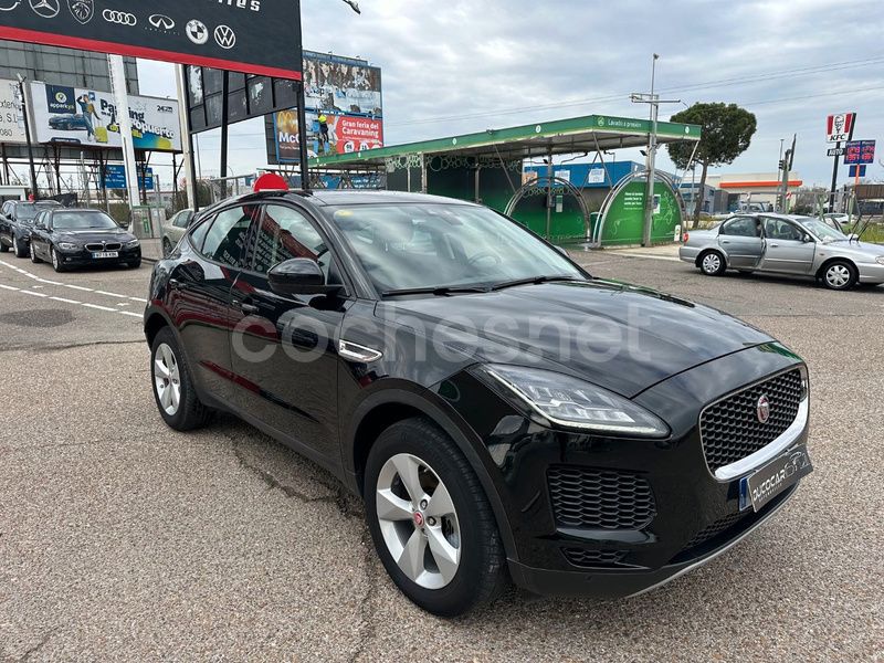 Usado Jaguar E-Pace R-Dynamic 150 CV (110 kW) 2020 Negro SUV
