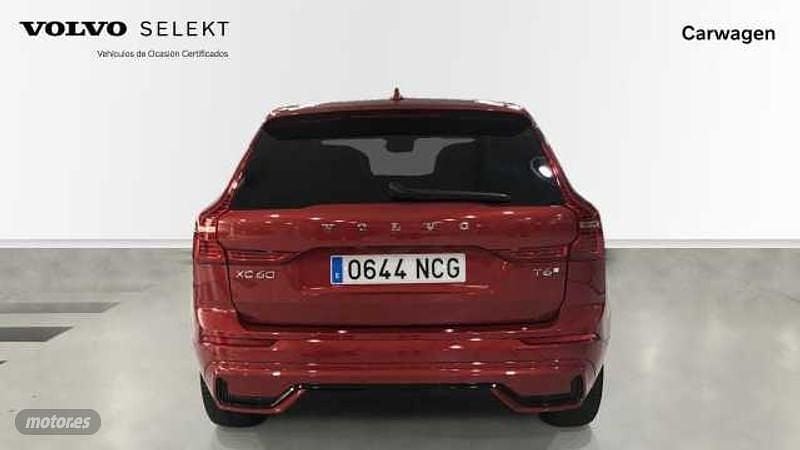 Usado Volvo XC60 Ultra 252 CV (185 kW) 2025 Rojo SUV