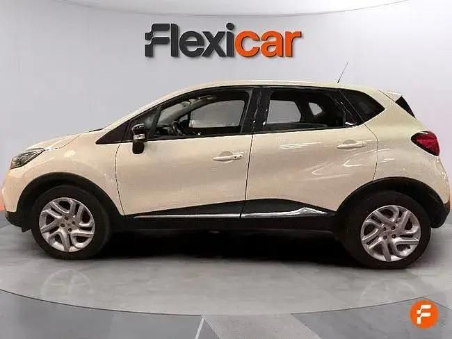 Usado Renault Captur Intens 90 HP (66 kW) 2016 Bege SUV