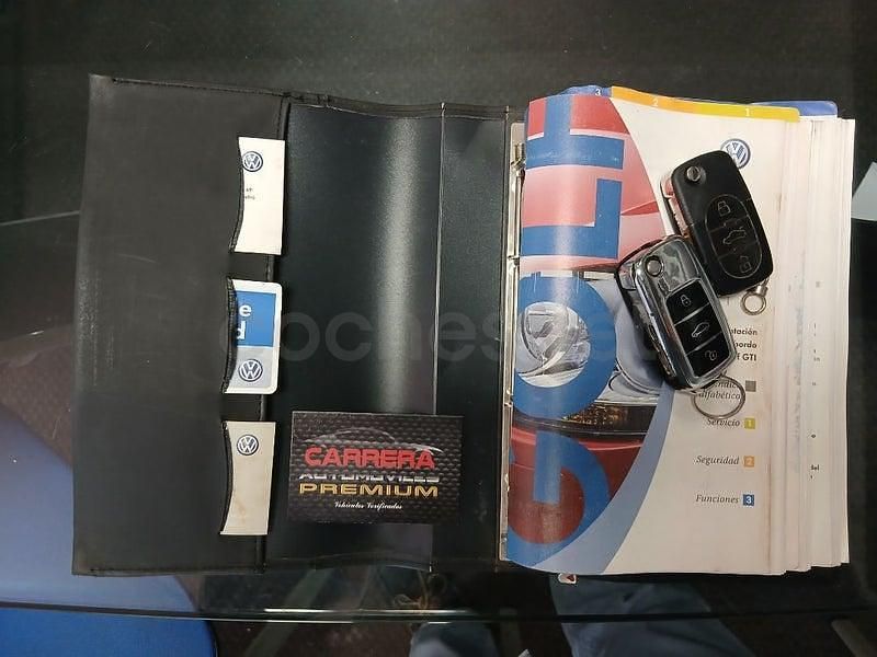 Usado VW Golf IV GTI 200 CV (147 kW) 2005 Rojo Berlina