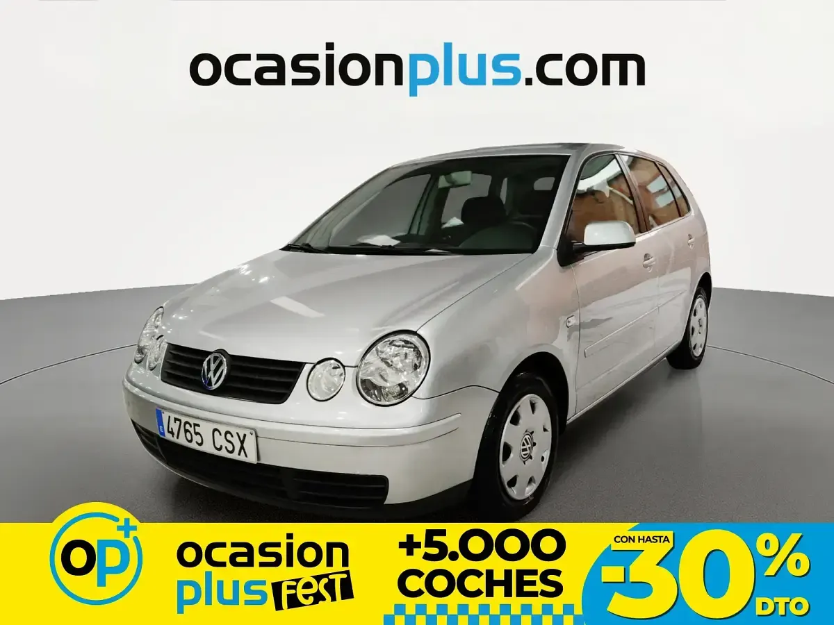 Begagnad VW Polo Match 75 HK (55 kW) 2004 Halvkombi