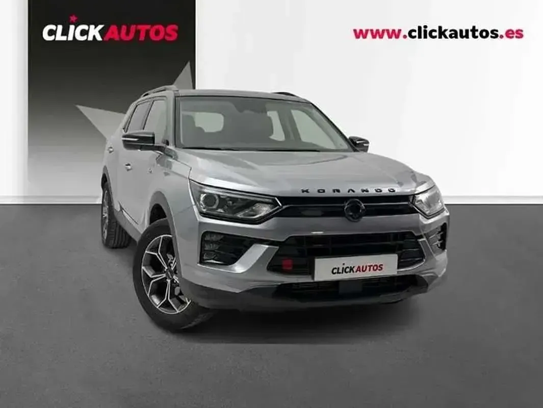 Usado SsangYong Korando 150 CV (110 kW) 2025 Gris SUV