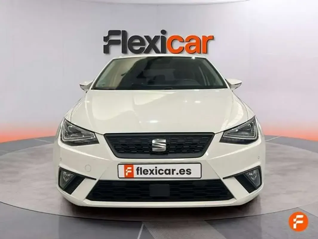 Usado Seat Ibiza Reference 80 CV (58 kW) 2022 Blanco Utilitario