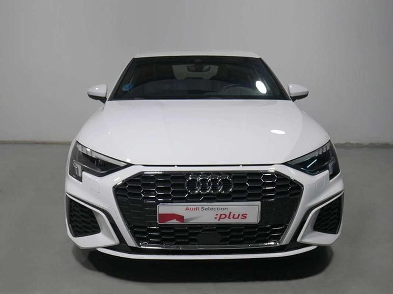 Usado Audi A3 Sportback 150 CV (110 kW) 2023 Blanco Utilitario