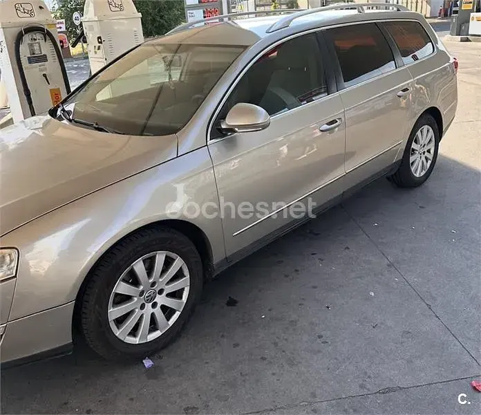 Usado VW Passat Highline 150 CV (110 kW) 2007 Beige Familiar