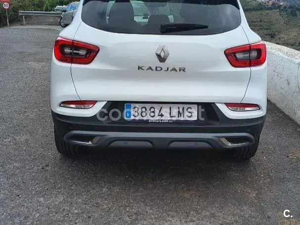 Usado Renault Kadjar 160 CV (117 kW) 2021 Blanco SUV