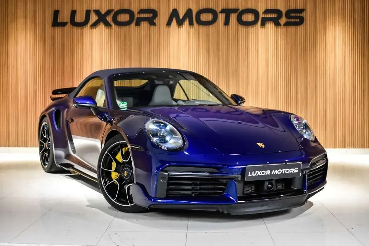 Usado Porsche 992 650 CV (478 kW) 2021 Azul Descapotable