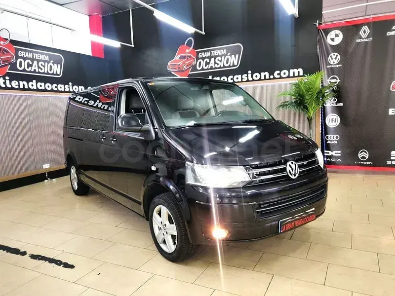 Usado VW Caravelle 180 CV (132 kW) 2015 Negro Van