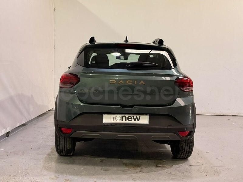 Usado Dacia Sandero Extreme 101 CV (74 kW) 2025 Verde Berlina