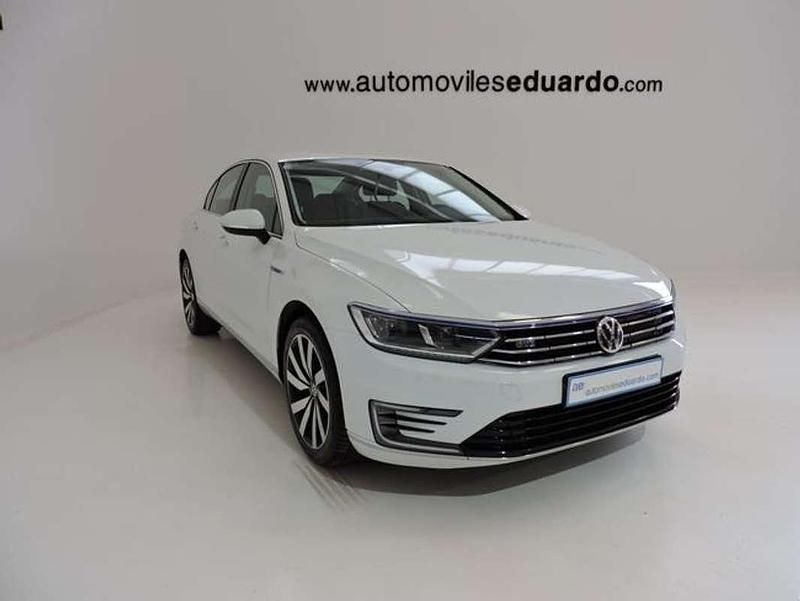 Usado VW Passat GTE 218 CV (160 kW) 2017 Blanco Berlina