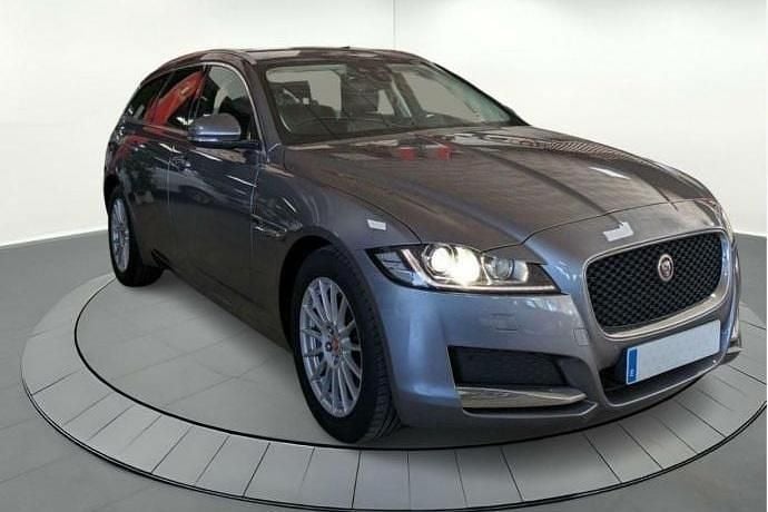 Usado Jaguar XF Sportbrake Prestige 161 CV (118 kW) 2019 Familiar