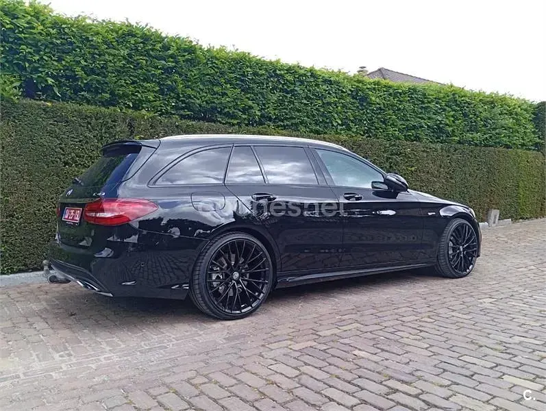 Usado Mercedes C43 AMG 367 CV (269 kW) 2017 Negro Familiar