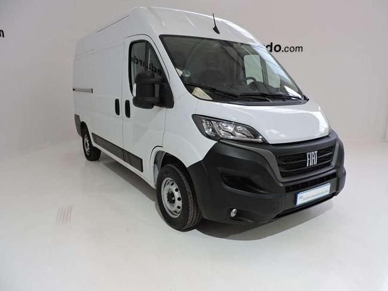 Usado Fiat Ducato 141 CV (103 kW) 2022 Blanco Van
