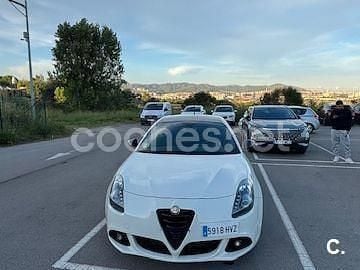 Usado Alfa Romeo Giulietta Distinctive 105 CV (77 kW) 2014 Blanco Utilitario